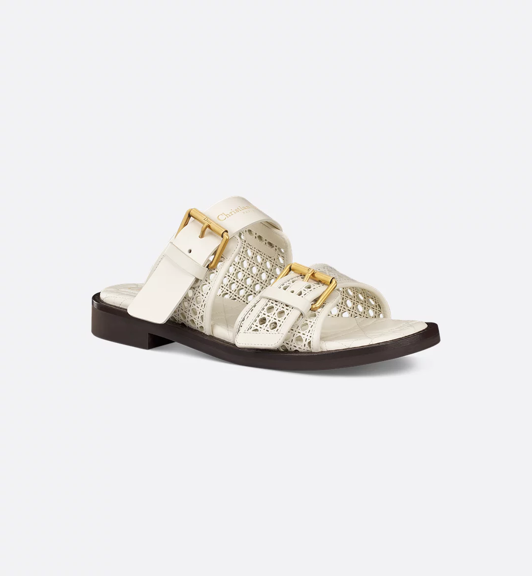 D-Avenue Slide - Image 1